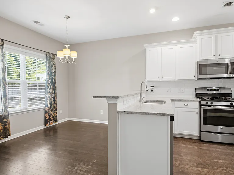 3252 Dunwick Dr — Photo 10