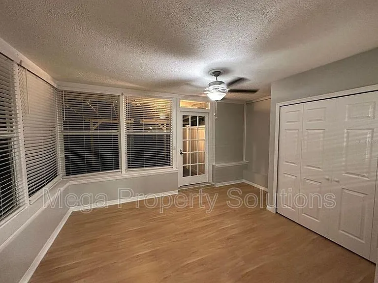 104 W Brentridge Dr #1 — Photo 23