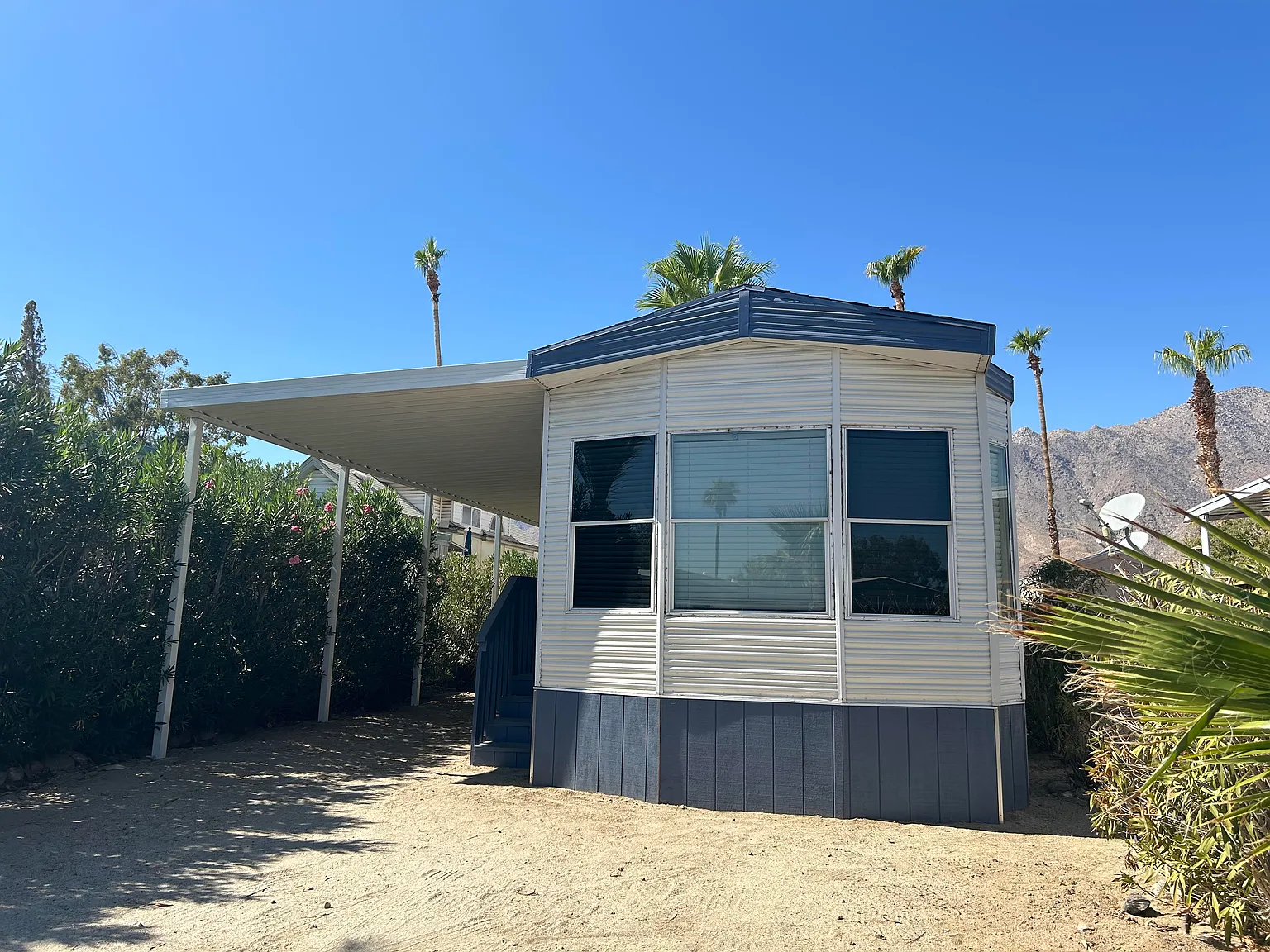 1 bed, 500 sqft, $1,300 — Photo 2
