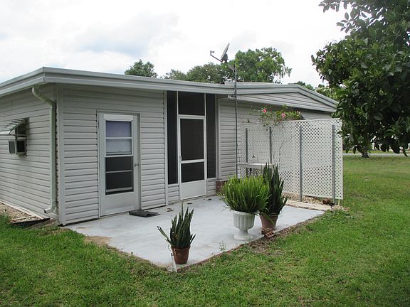 5th image of 112 Royal Palm Dr
