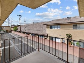 Crestview Apartments