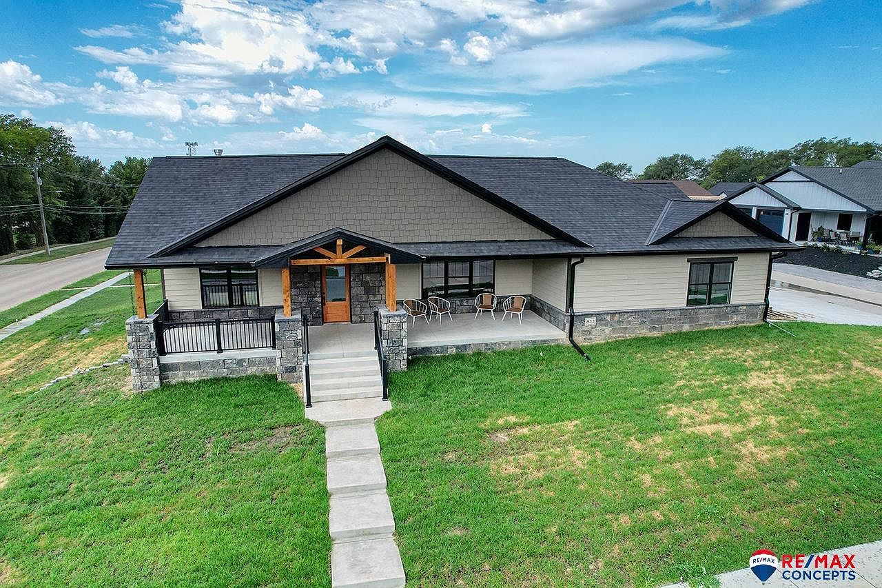 833 Ironwood Dr, Seward, NE 68434 | Zillow