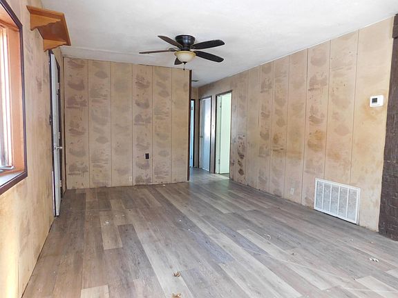 4th image of 2112 Kathryn Dr
