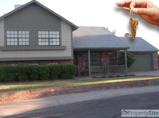 901 E Kristal Way, Phoenix, AZ 85024