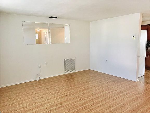 5th image of 3426 Bedford St