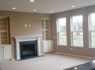 9759 69th St S, Cottage Grove, MN 55016