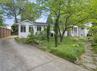 507 Ellynn Dr, Cary, NC 27511