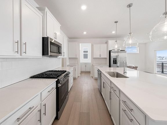 6th image of this home