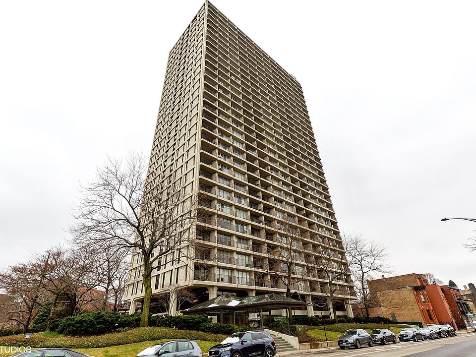 1st image of 1960 N Lincoln Park W APT 1202
