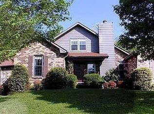 233 Lookout Dr, Old Hickory, TN 37138