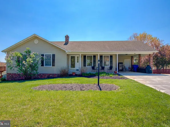 281 Creekside Way, Front Royal, VA 22630