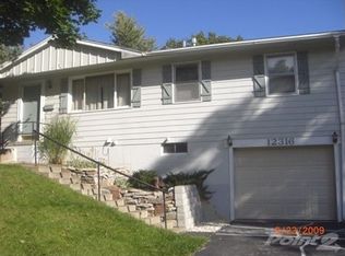 12316 C St, Omaha, NE 68144