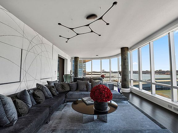 2nd image of 50 Riverside Blvd APT 10L