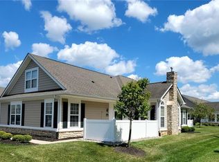 4688 Cobblestone Dr, Tipp City, OH