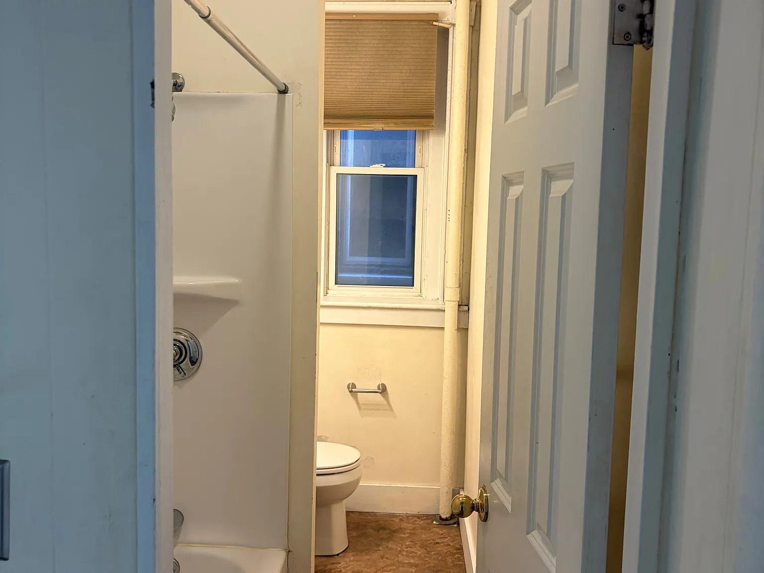 3 bed, 785 sqft, $3,750 — Photo 3