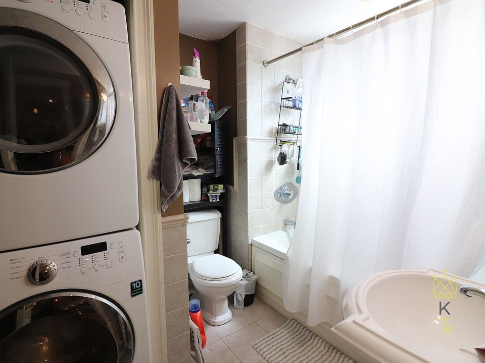 1st image of 270 E St