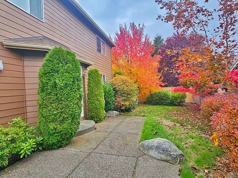 10844 Muirwood Way NE — Photo 4