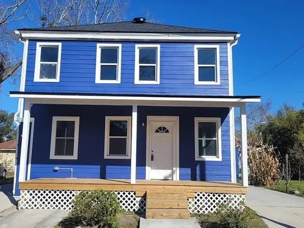 824 E 39th St, Savannah, GA 31401