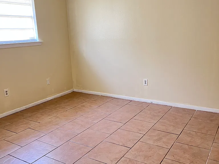 6811 Madewood Dr #1 — Photo 12