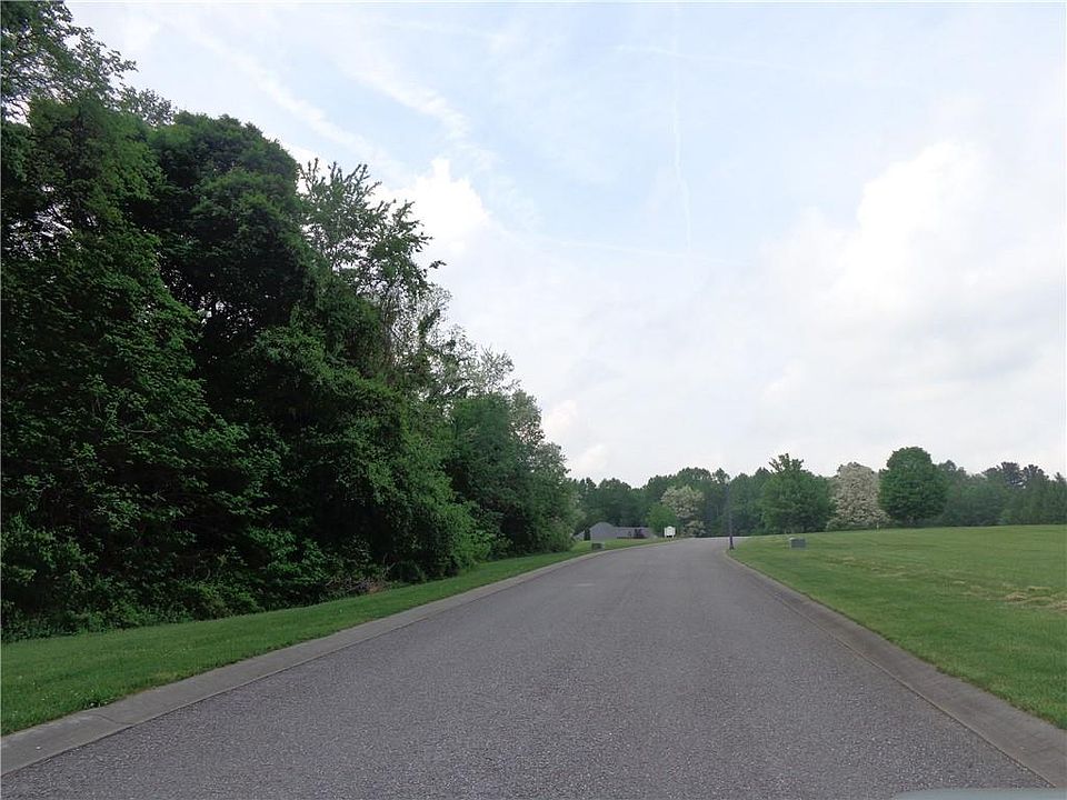 1st image of 41 Dowden Dr