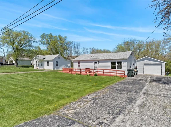 3312 11th St, Winthrop Harbor, IL 60096