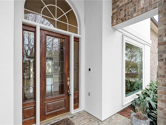 3rd image of 3728 Lake Michel Ct