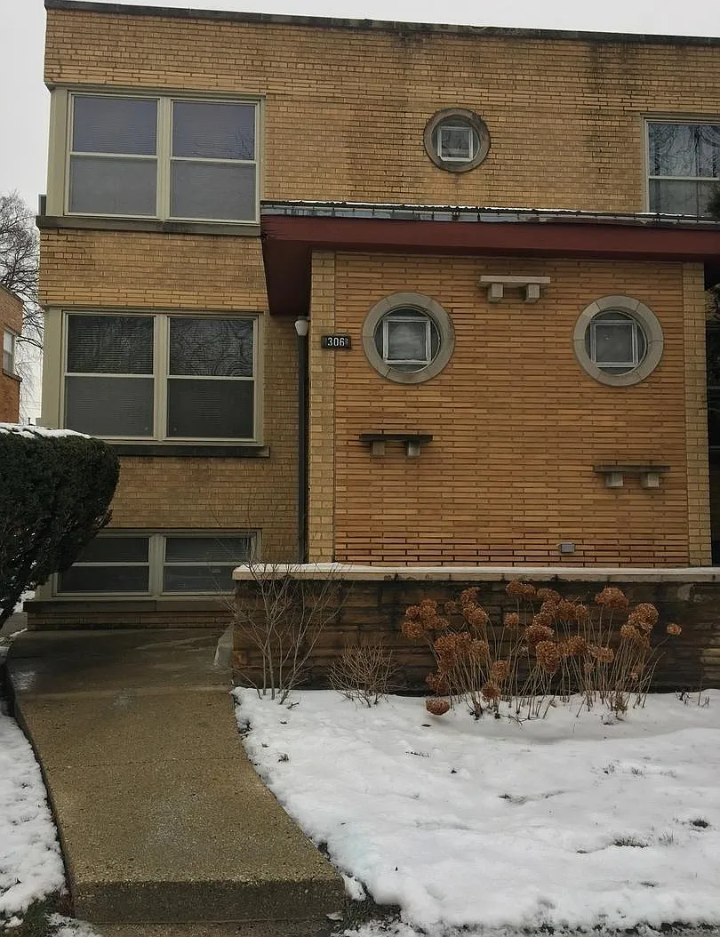 2 bed, 1500 sqft, $1,799 — Photo 2