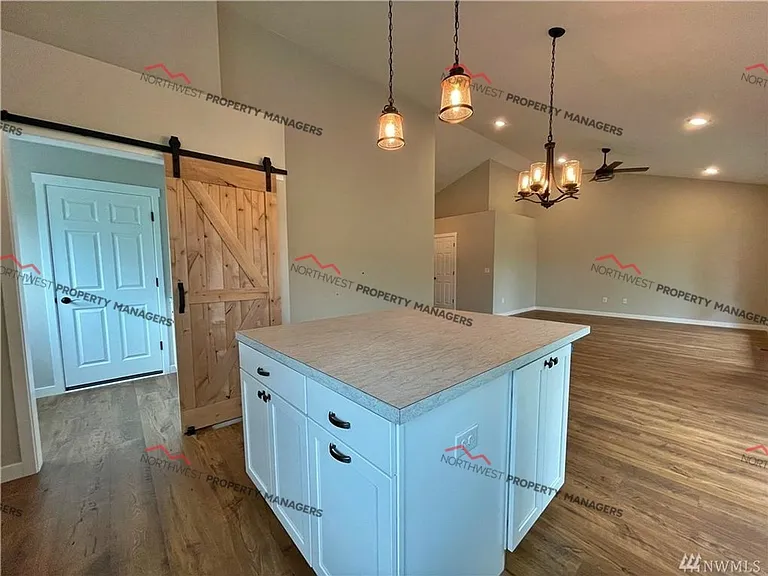 56 Tyce Ln — Photo 8