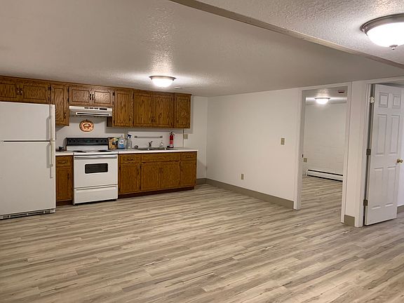 3rd image of 105 2nd Ave SW APT 6