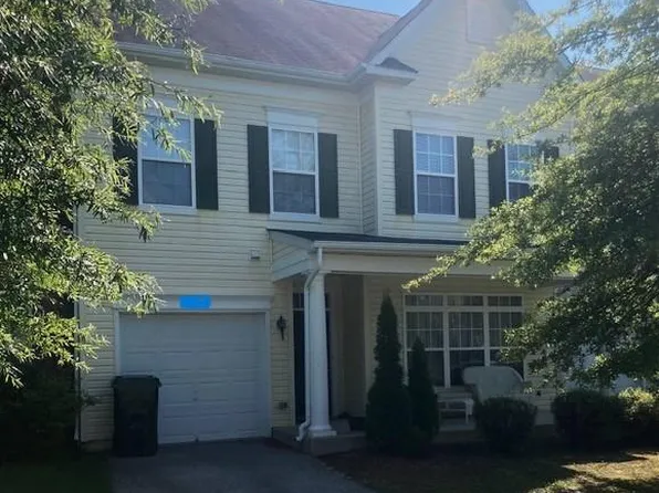 44028 Delphinium Dr, California, MD 20619
