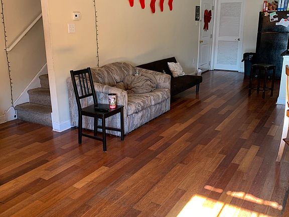 2nd image of 1721 W Montgomery Ave #2F