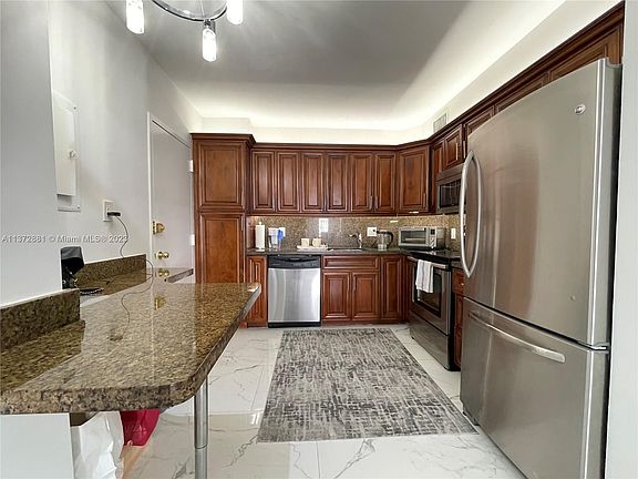 4th image of 1980 S Ocean Dr APT 15Q