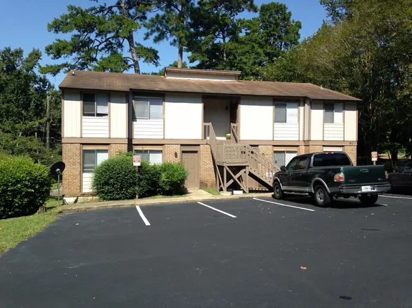 741 Pointe Ct, Tallahassee, FL