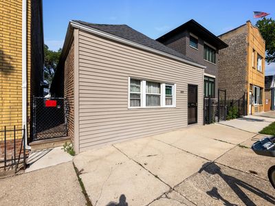 2879 S Throop St, Chicago, IL, 60608