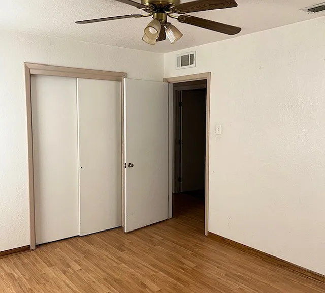 3110 Eastland Ave — Photo 10