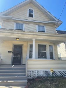 571 E New York St, Aurora, IL, 60505