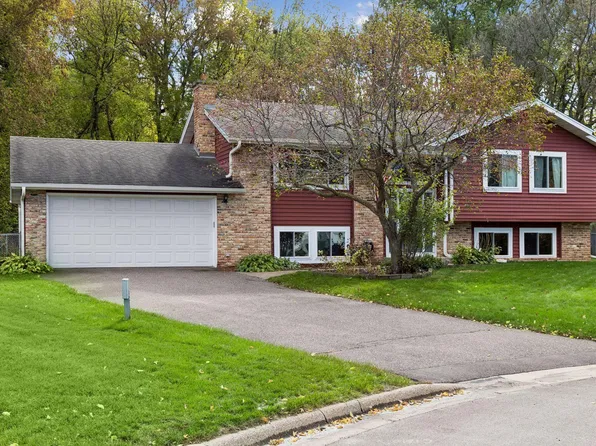 12313 Michelle Cir, Burnsville, MN 55337