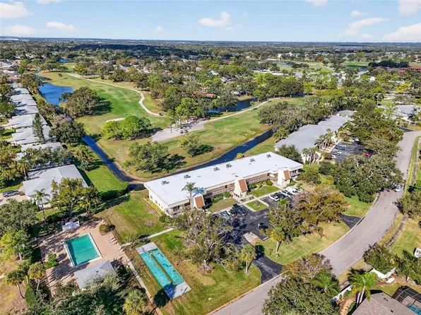 7880 Palm Aire Ln APT 105, Sarasota, FL 34243