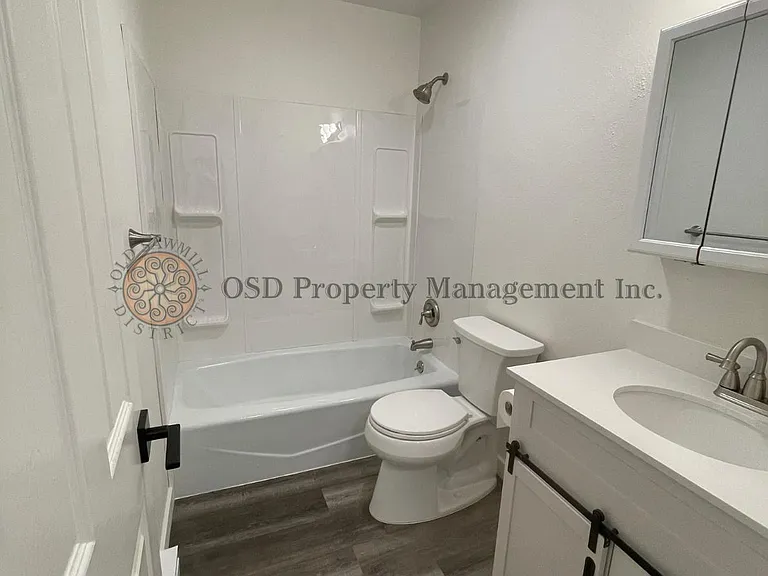 1800 Phillips St #4 — Photo 5