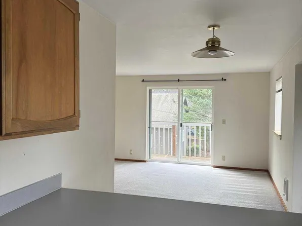 1024 Billy Frank Jr St APT 301, Bellingham, WA 98225