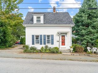 62 High St, Rockport, MA 01966