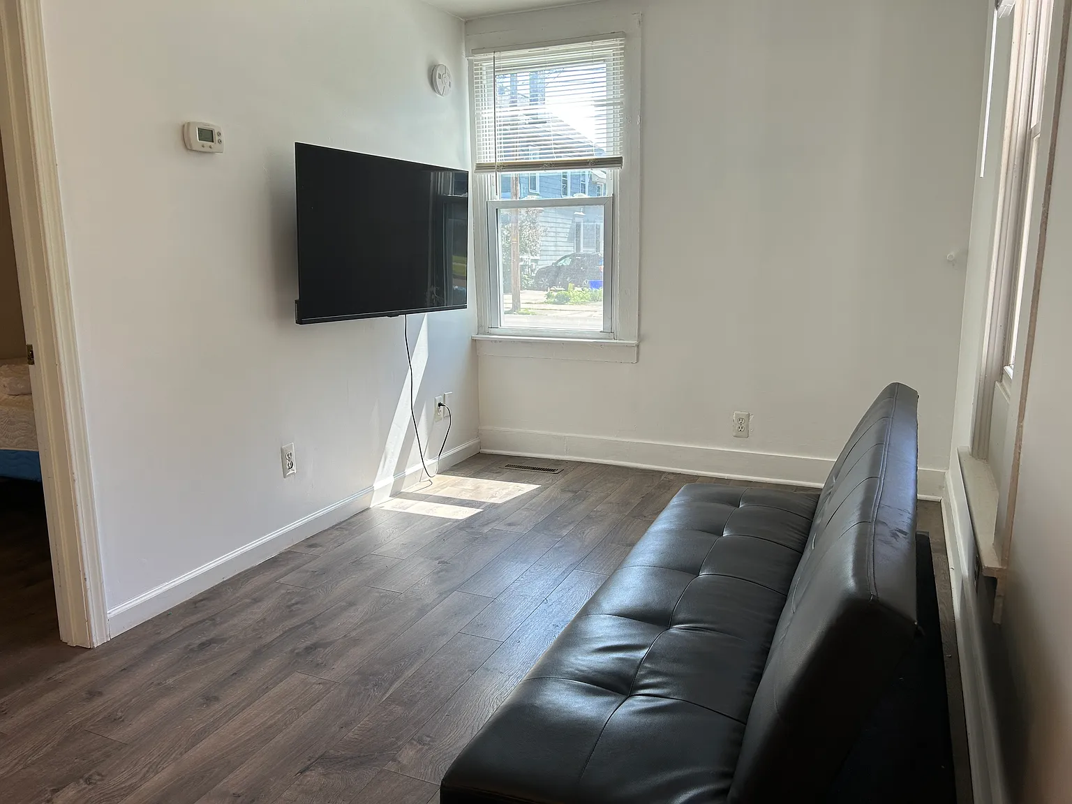 61 Walnut St — Photo 3