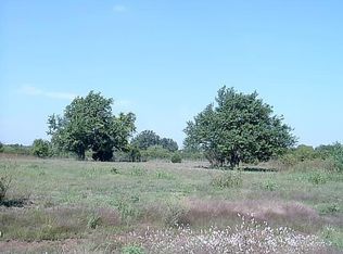 115 Mays Rd, Winfield, KS 67156