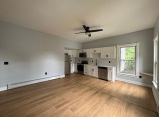 4 Pearl St #4, Ayer, MA 01432