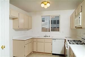 3rd image of 4179 Poe Dr