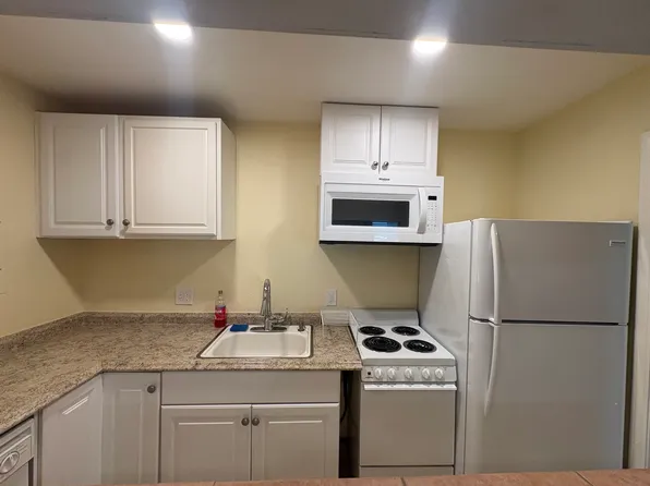 920 Pacific St APT 3, Placerville, CA 95667