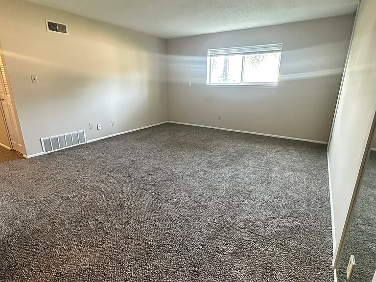 2319 SW Briarwood Plz #104C — Photo 4