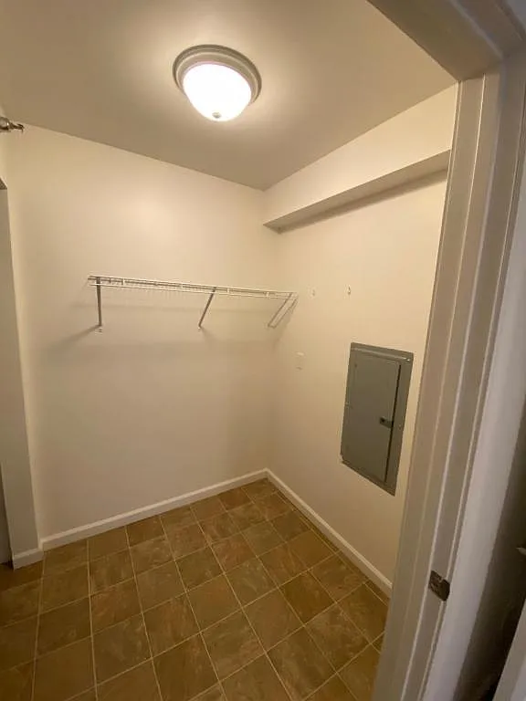 2501 24th St, #101 — Photo 2