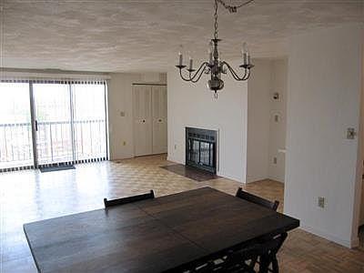 2nd image of 1600 Massachusetts Ave #1600703
