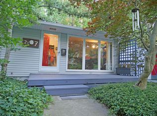 2107 Charlton Ave, Ann Arbor, MI 48103